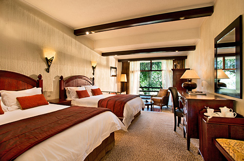 Twin Hotel Rooms, perfect for families at Kwa Maritane Bush Lodge located in the Big 5 Pilanesberg National Park Kwa Maritane Bush Lodge Safari Hotel Rooms Big 5 Pilanesberg National Park South Africa